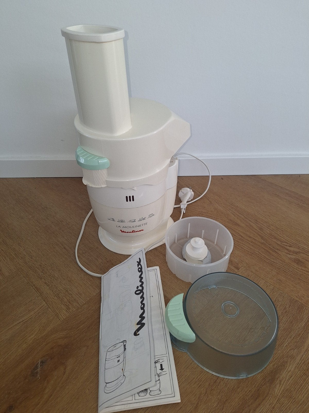 Moulinex La Moulinette Keukenmachine - Zo goed als nieuw, Huis en Inrichting, Ophalen, Overige typen, Kunststof, Zo goed als nieuw