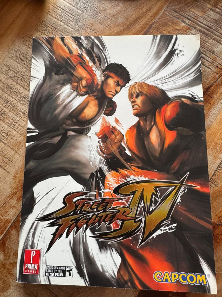 Street Fighter IV Official Game Guide, Ophalen of Verzenden, Zo goed als nieuw
