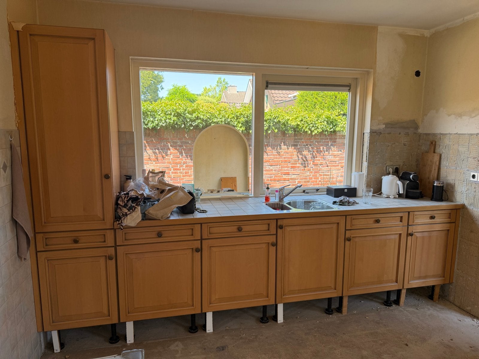 Keukenblok met aanrechtblad - 347 cm lang, 96 cm hoog, Huis en Inrichting, Keuken | Complete keukens, Ophalen, Gebruikt, Overige materialen