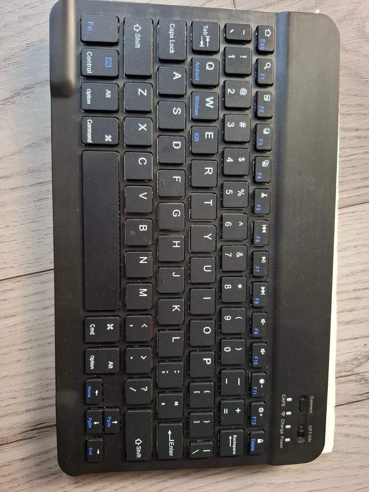 Bluetooth Toetsenbord QWERTY Zwart Compact Universeel, Verzenden, Zo goed als nieuw