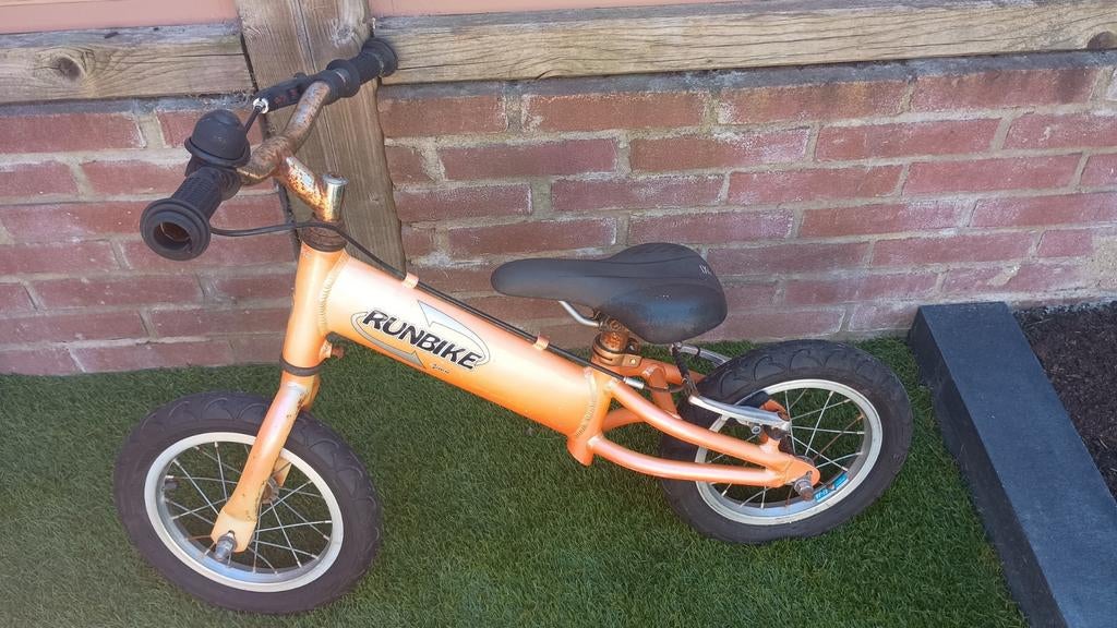 Loopfiets (gratis), Fietsen en Brommers, Ophalen, Gebruikt, Minder dan 16 inch