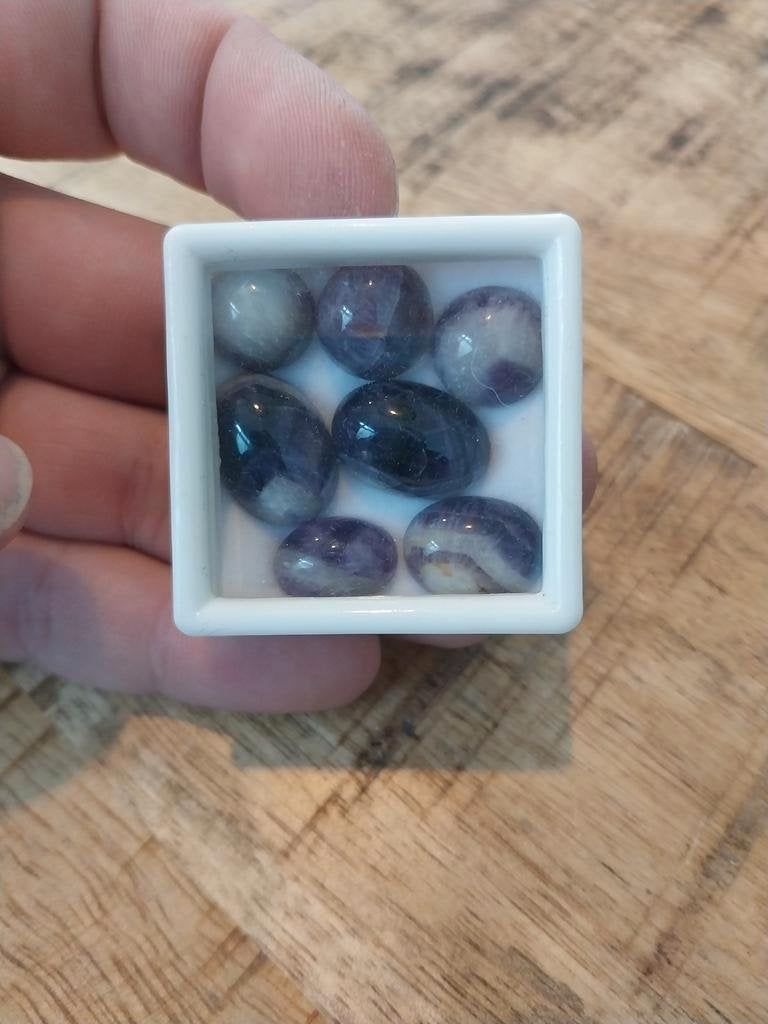 Chevron amethist cabochons, Ophalen of Verzenden, Zo goed als nieuw