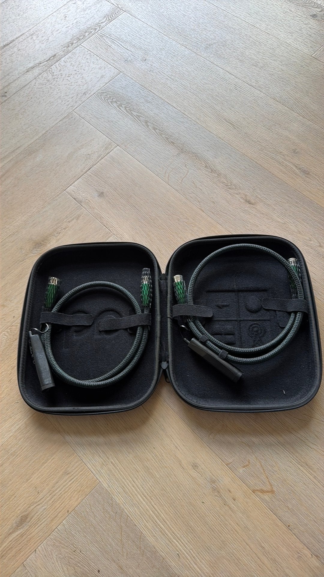 AudioQuest Earth XLR 1 meter – 72V DBS – NIEUW / ONGEB, Ophalen of Verzenden, Nieuw, 120 watt of meer, Overige merken
