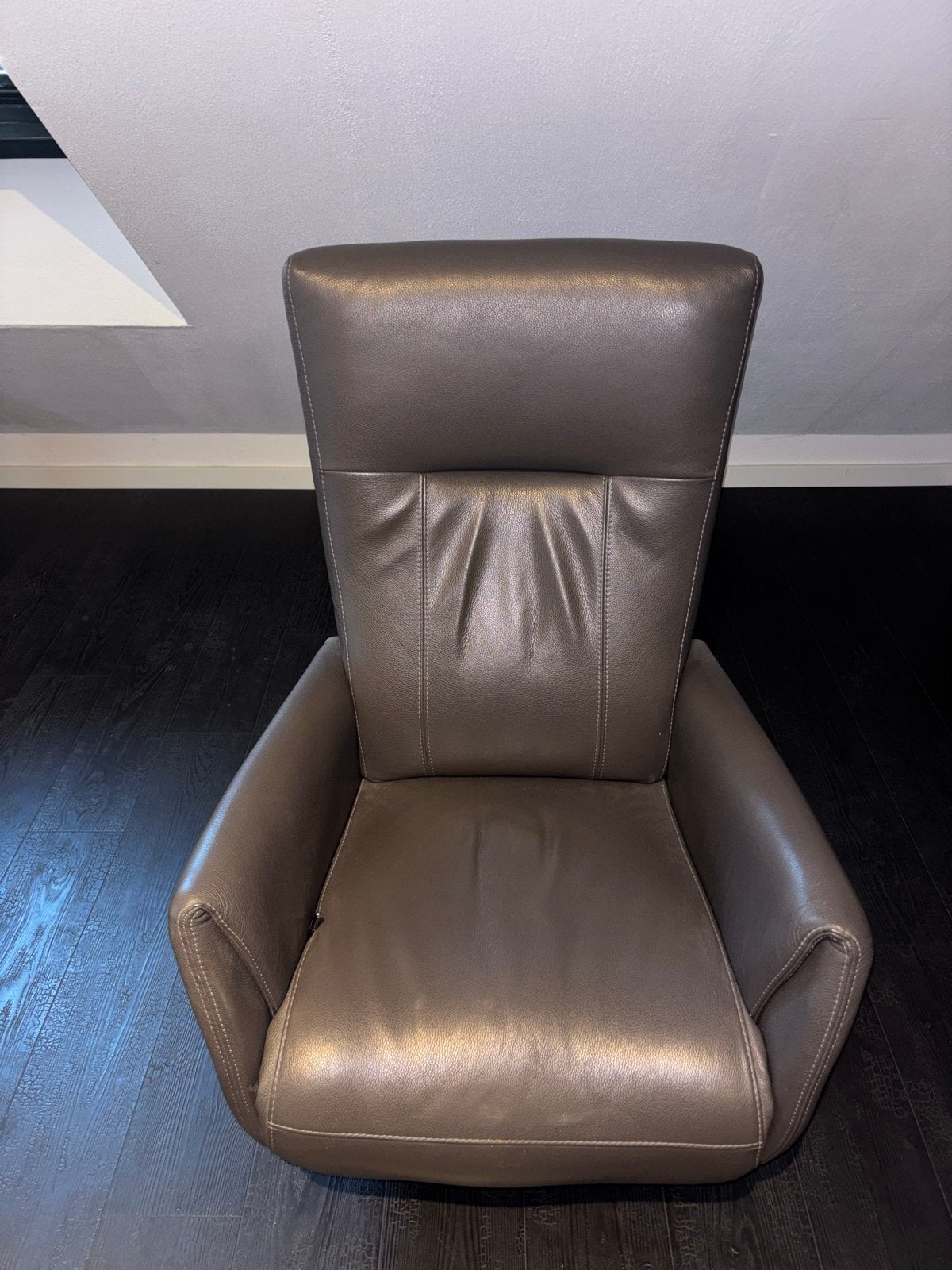 Leren relaxfauteuil met draaivoet en verstelbare rugleuning, Ophalen, Gebruikt, 75 tot 100 cm, Leer
