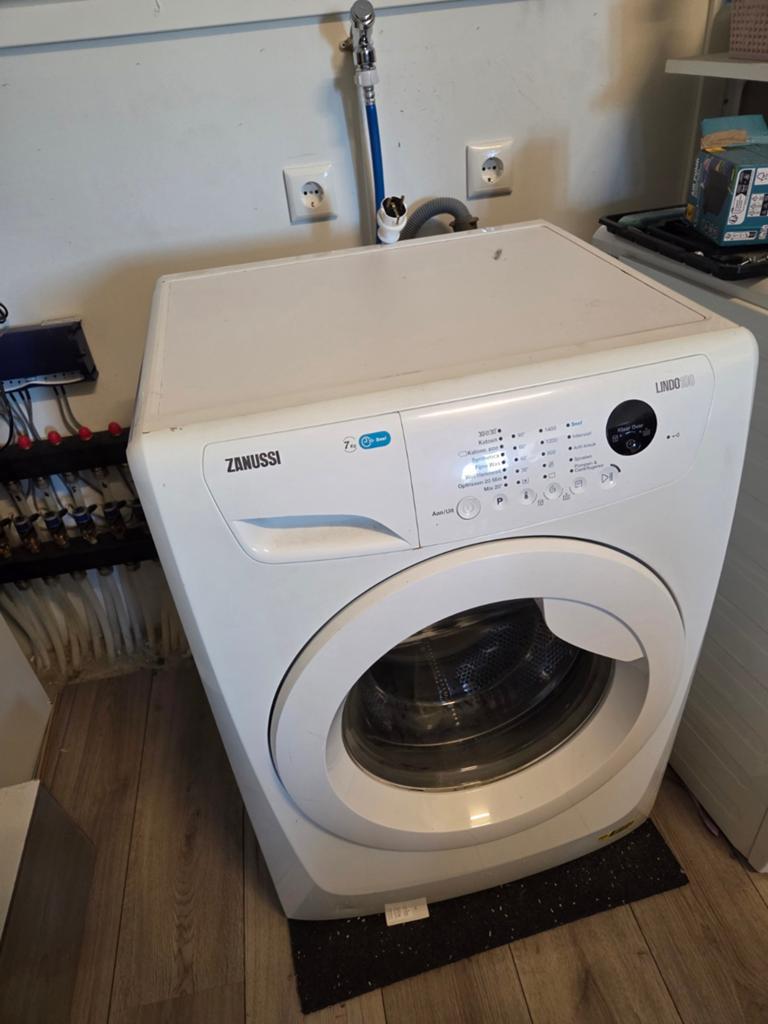 Zanussi Lindo 300 Wasmachine 7kg, 6 tot 8 kg, Ophalen of Verzenden, Voorlader, 85 tot 90 cm