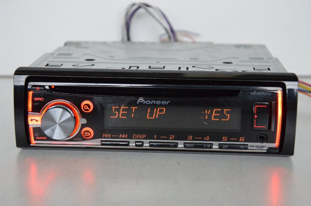PIONEER  DEH-X5700BT   MP3  AUX  USB   BLUETOOTH, Ophalen of Verzenden, Zo goed als nieuw