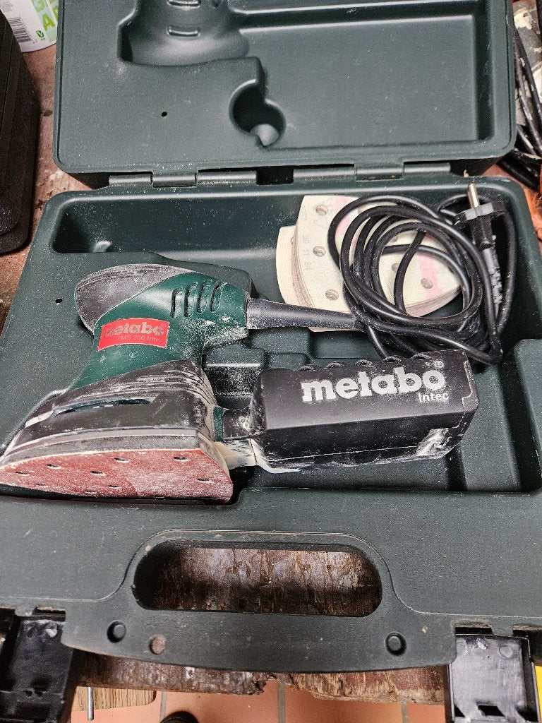 Electrische schuurmachine van Metabo in koffer, Ophalen, Gebruikt, Minder dan 600 watt, Overige typen