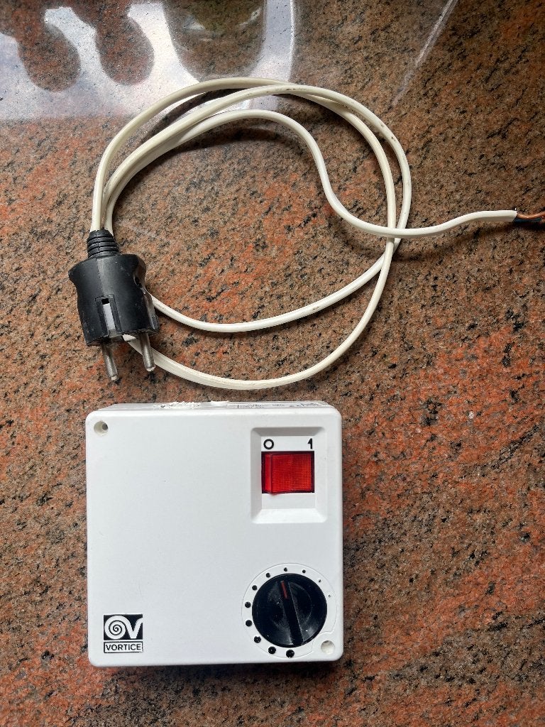 VORTICE toerenregelaar traploos CA+M-serie* C 1,5 max 200W, Doe-het-zelf en Verbouw, Ventilatie en Afzuiging, Ophalen of Verzenden