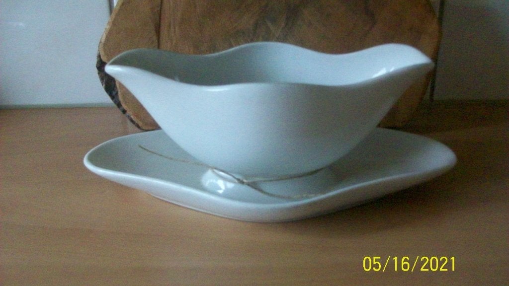 Roomwitte sauciere / sauskom Societé Ceramique Maestricht, Ophalen of Verzenden
