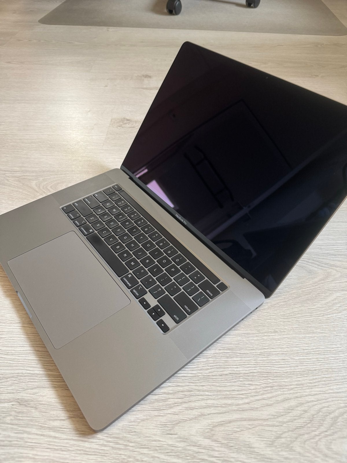 MacBook Pro 16-inch Spacegrijs - i9, 32GB RAM, 1TB SSD, Computers en Software, 1 TB of meer, 2 tot 3 Ghz, Zo goed als nieuw, 16 inch