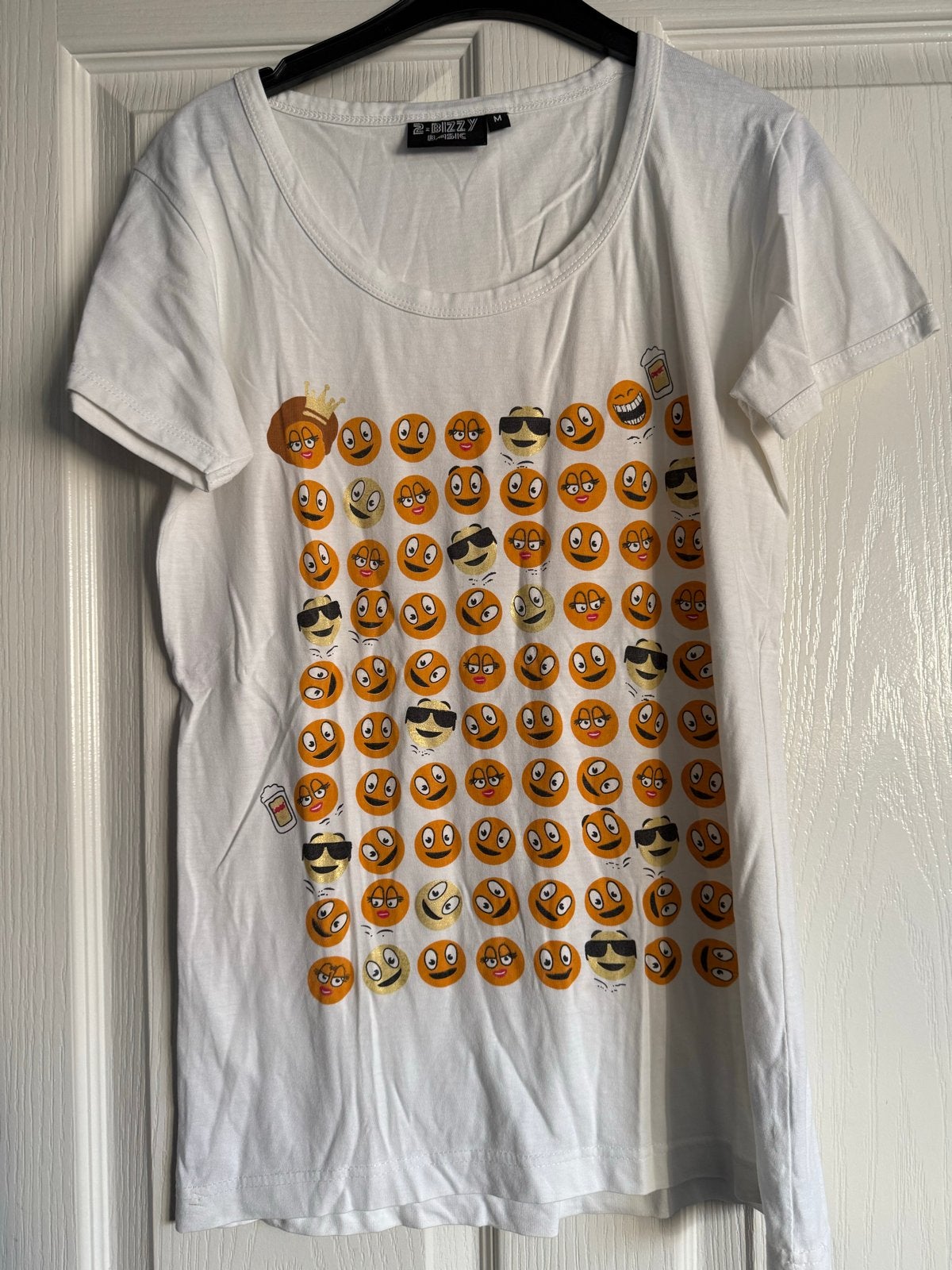 Wit T-shirt met grappige emoji print - Maat M, Kleding | Dames, Maat 38/40 (M), Wit, Ophalen of Verzenden, Korte mouw