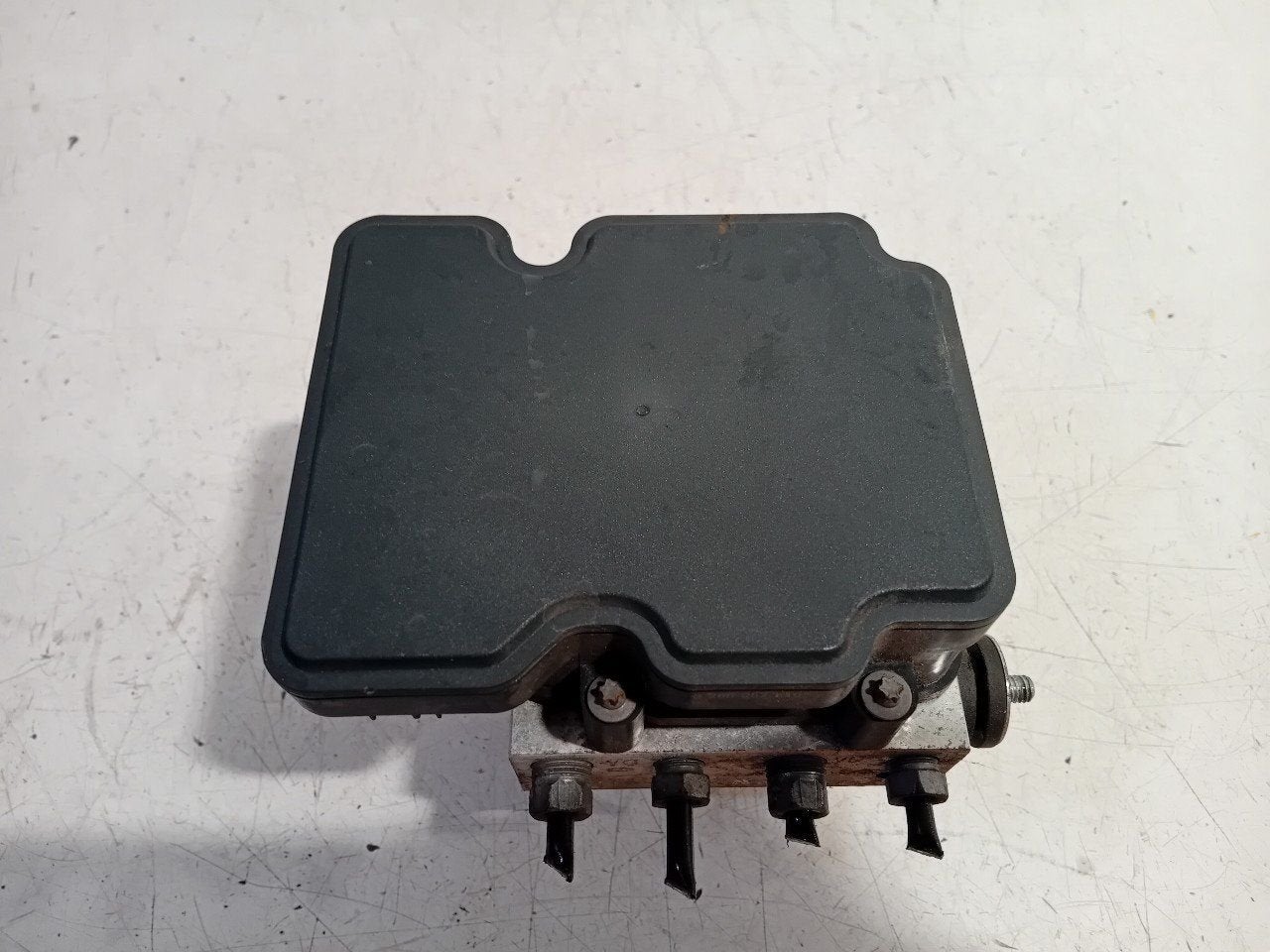 Abs pomp Peugeot 3008, Onderdelen@venauto.nl, Van der Ven Autorecycling B.V., Gebruikt, Ettenseweg 76, 4706 PB Roosendaal, The Netherlands