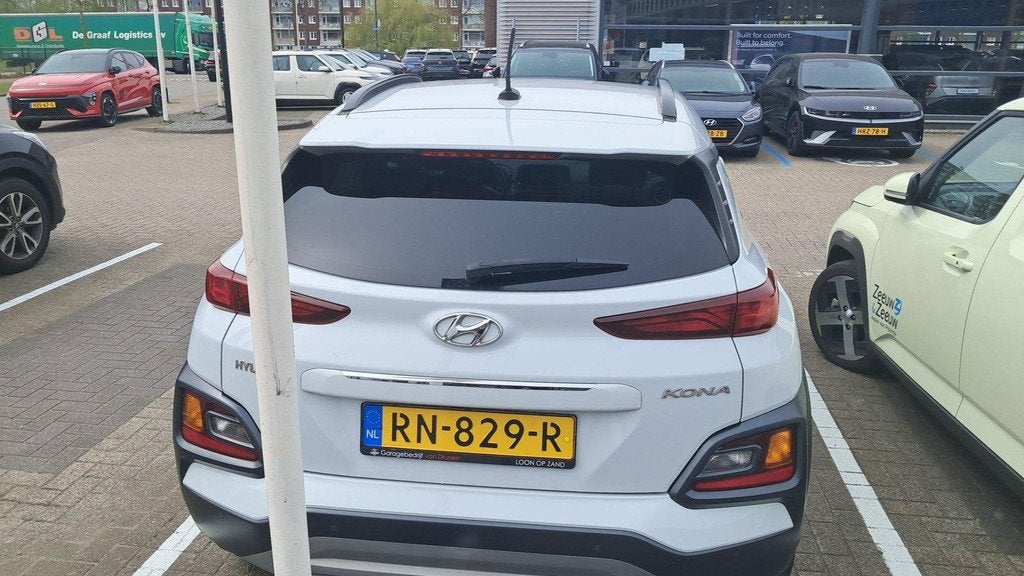 Hyundai Kona 1.0T Fashion |, Auto's, Hyundai, Voorwielaandrijving, 12 maanden, Stof, Euro 6