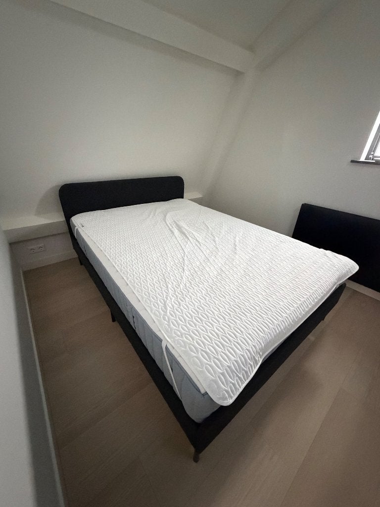 IKEA bed Slattum, Ophalen, Eenvoudig Scandinavisch, Tweepersoons, 140 cm