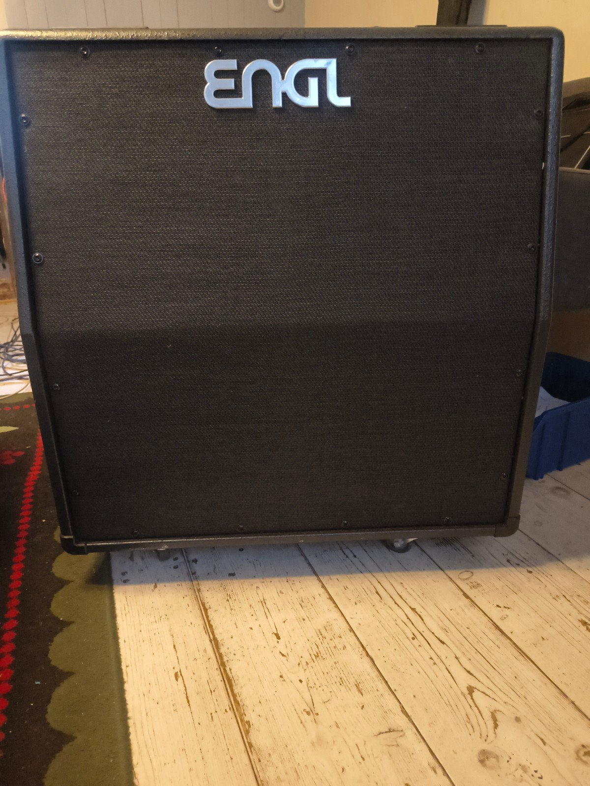 Hughes and kettner cabinet, Muziek en Instrumenten, Ophalen of Verzenden, Gebruikt, Gitaar, 100 watt of meer