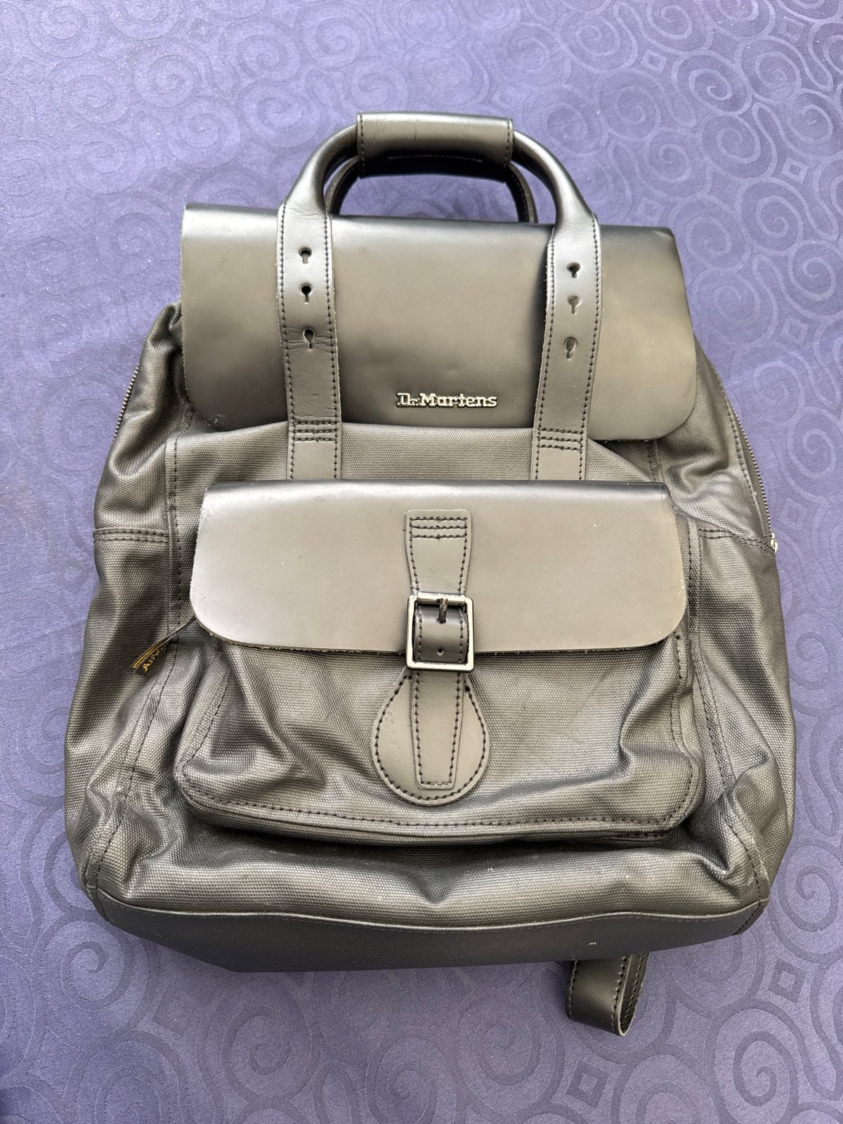 Dr. Martens Rugzak - Zwart, Overige merken, 25 tot 40 cm, Nieuw, Ophalen of Verzenden