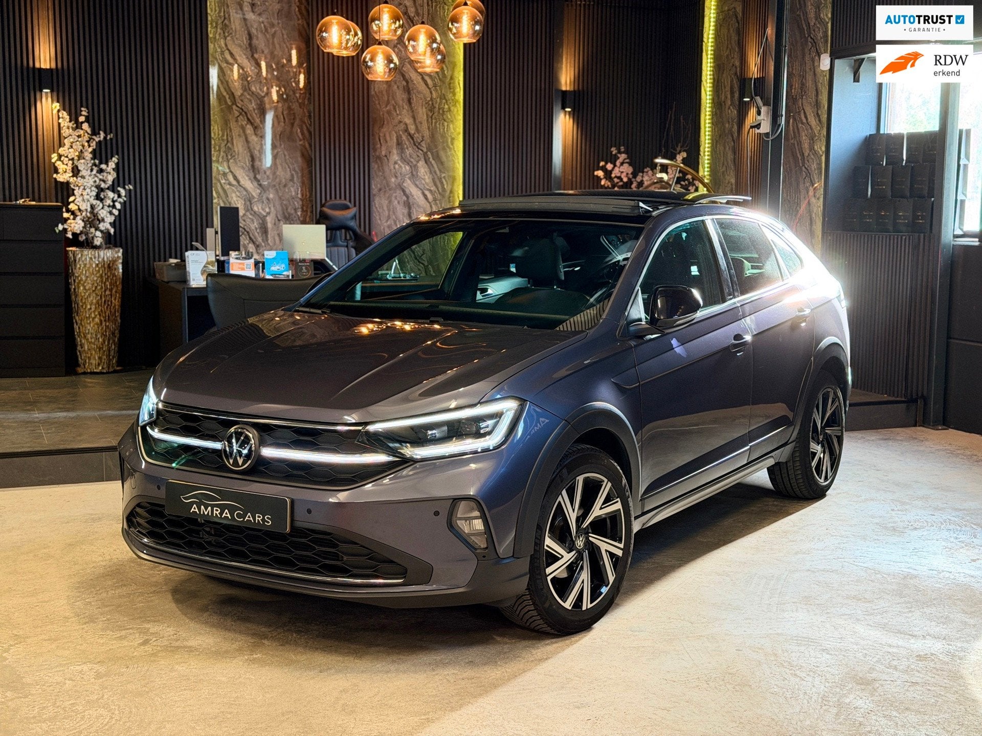Volkswagen TAIGO 1.0 TSI |PANO|BOMVOL!, Auto's, 1160 kg, Gebruikt, Euro 6, Bedrijf