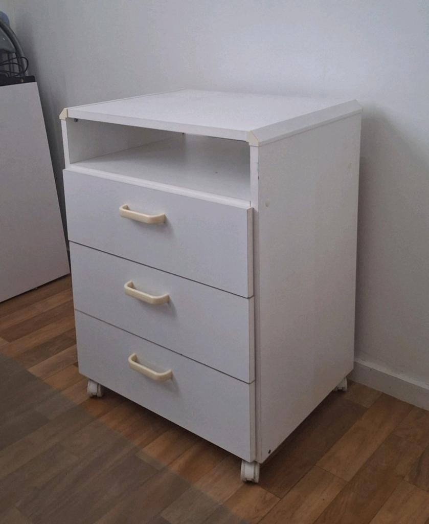 Wit ladekastje voor onder bureau (66 cm hoog), Huis en Inrichting, Kasten | Ladekasten, Ophalen, Minder dan 50 cm, Gebruikt, 3 of 4 laden
