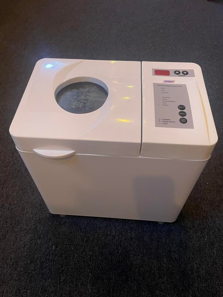 Broodmachine merk QUIGG, Type NL1002, Witgoed en Apparatuur, Broodbakmachines, Ophalen