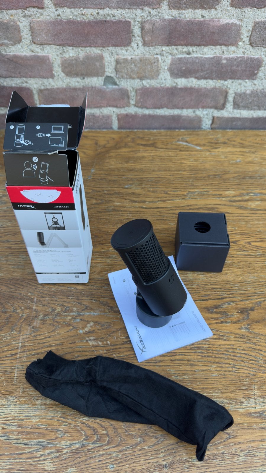Zo goed als nieuwe HyperX SoloCast 2 USB Microfoon (Doos), Muziek en Instrumenten, Ophalen of Verzenden