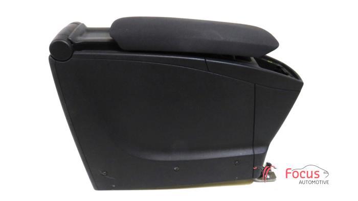 Middenconsoles van een Renault Grand Scenic, Gebruikt, -, Renault, -