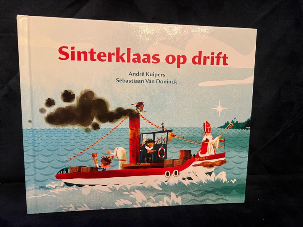 André Kuipers - Sinterklaas op drift, Boeken, Kinderboeken | Jeugd | onder 10 jaar, Ophalen of Verzenden, Zo goed als nieuw, Fictie algemeen