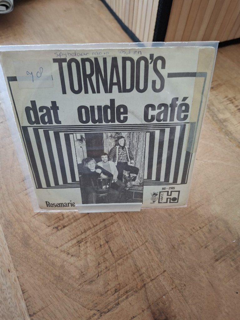 De Tornado's – Dat Oude Café (piraten topper), Gebruikt, 7 inch, Ophalen of Verzenden, Beschermende buitenhoes