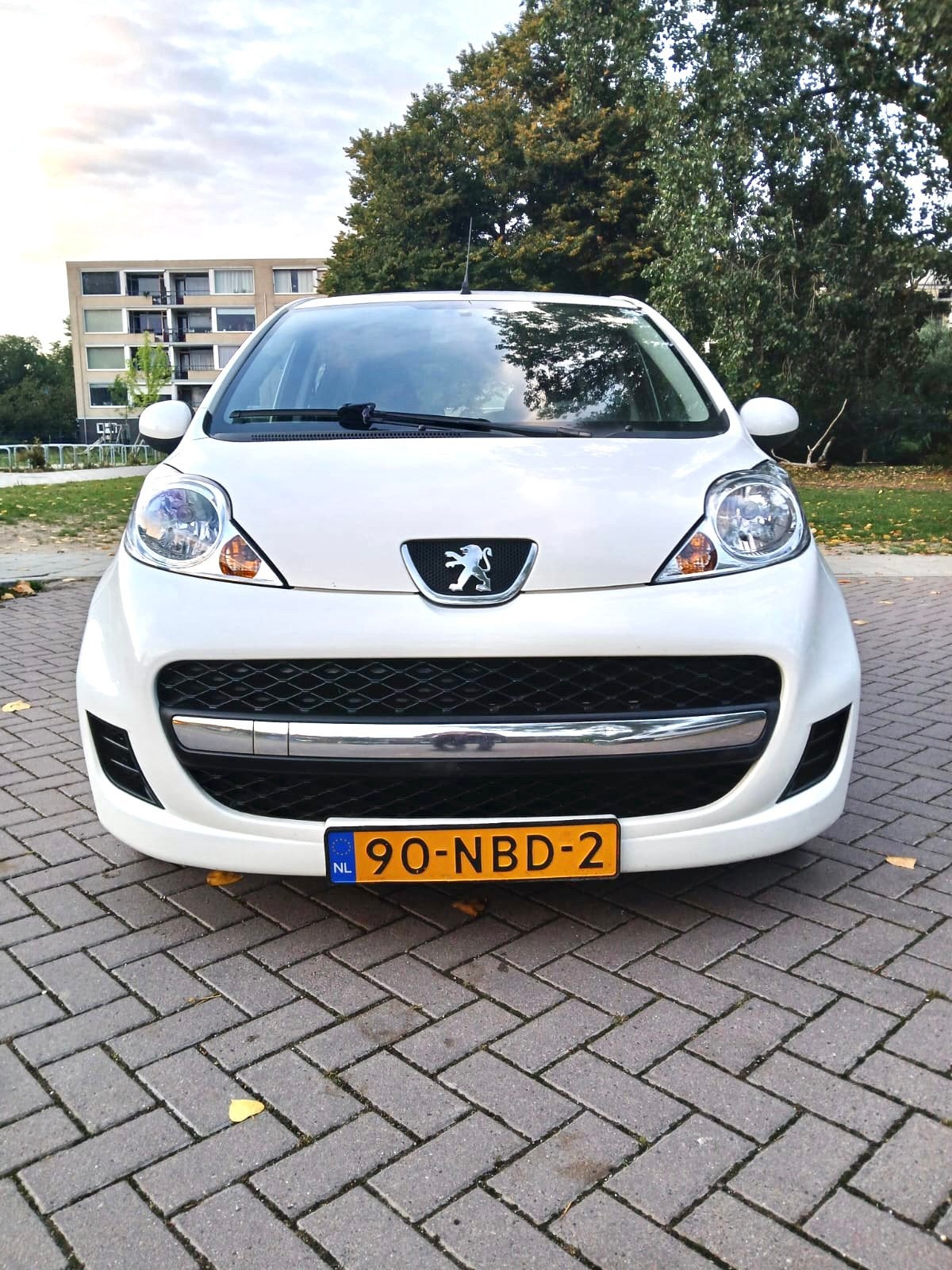 Peugeot 107 |2010 |5 DEURS |AİRCO | E-RAMEN | NAP |NİEUW APK, Voorwielaandrijving, 4 stoelen, Origineel Nederlands, Handgeschakeld