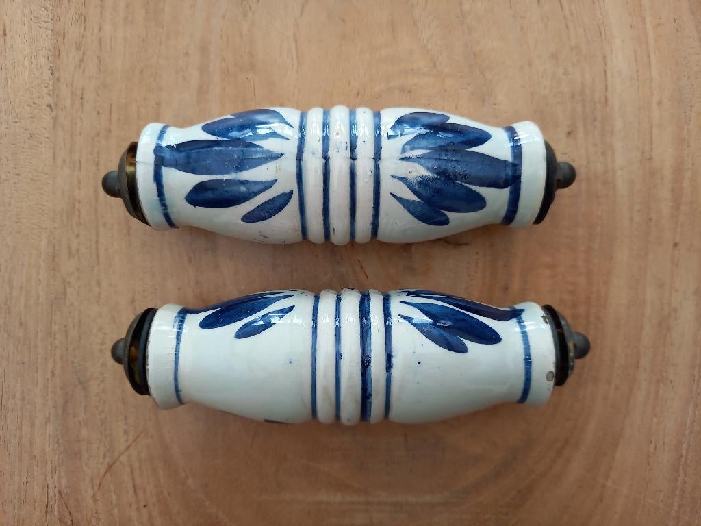 Handvat voor antiek kastje(x2), Ophalen of Verzenden