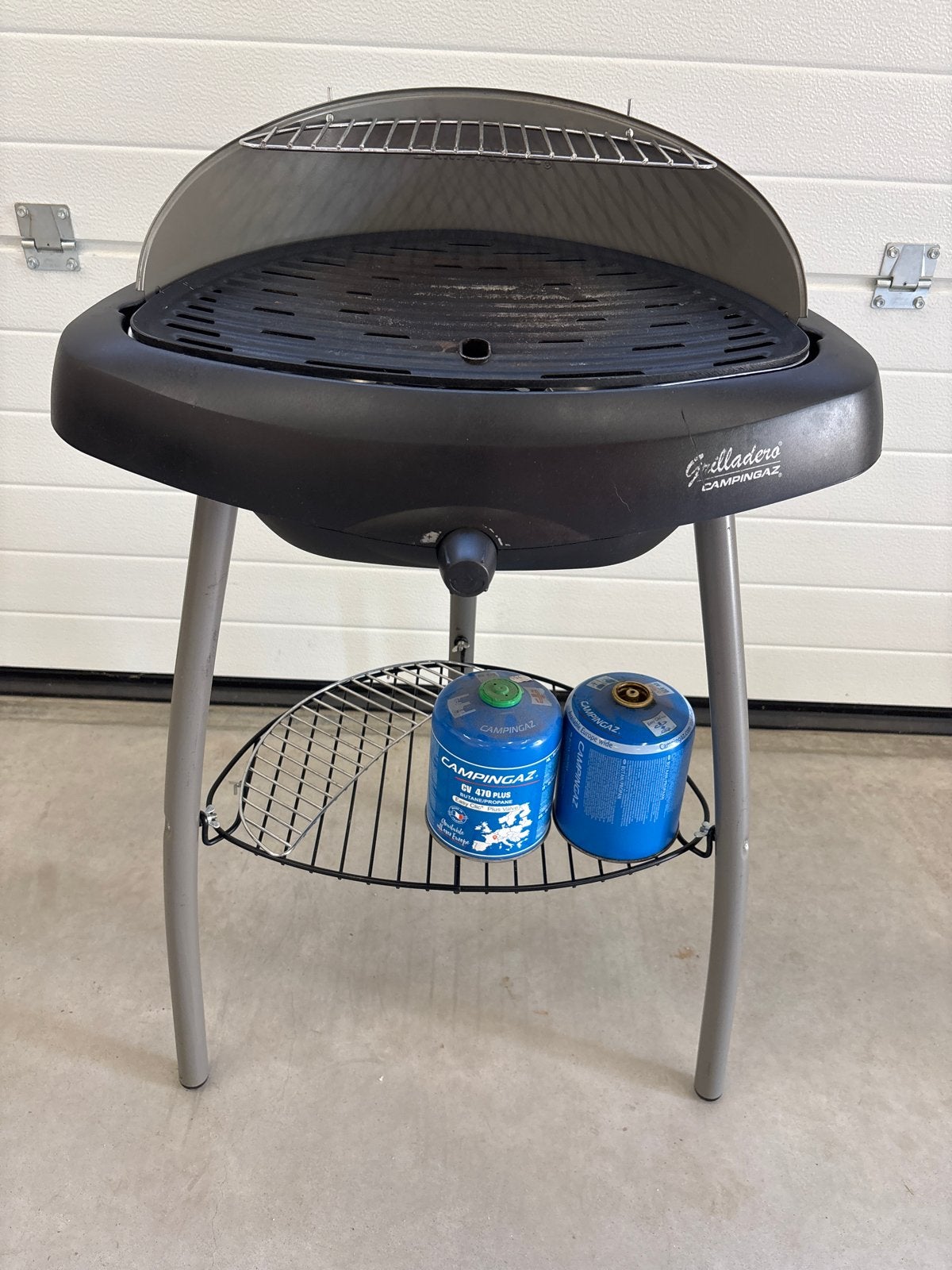 Grilladero Campingaz gasbarbecue met deksel, Ophalen, Gebruikt