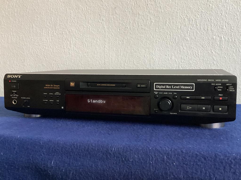SONY minidisc deck- MDS-JE520 + AB + 10 minidiscs, Audio, Tv en Foto, Walkmans, Discmans en Minidiscspelers, Ophalen of Verzenden