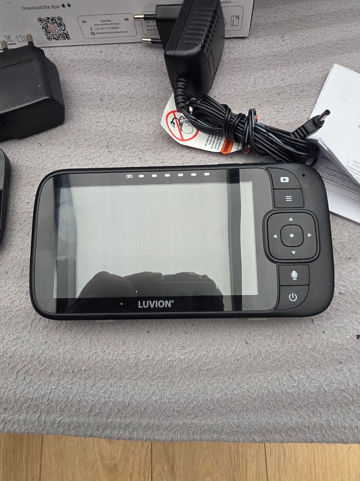 Luvion Essential Connect Babyfoon met Camera en wifi, Ophalen of Verzenden, Zo goed als nieuw, 250 meter of meer, Camera