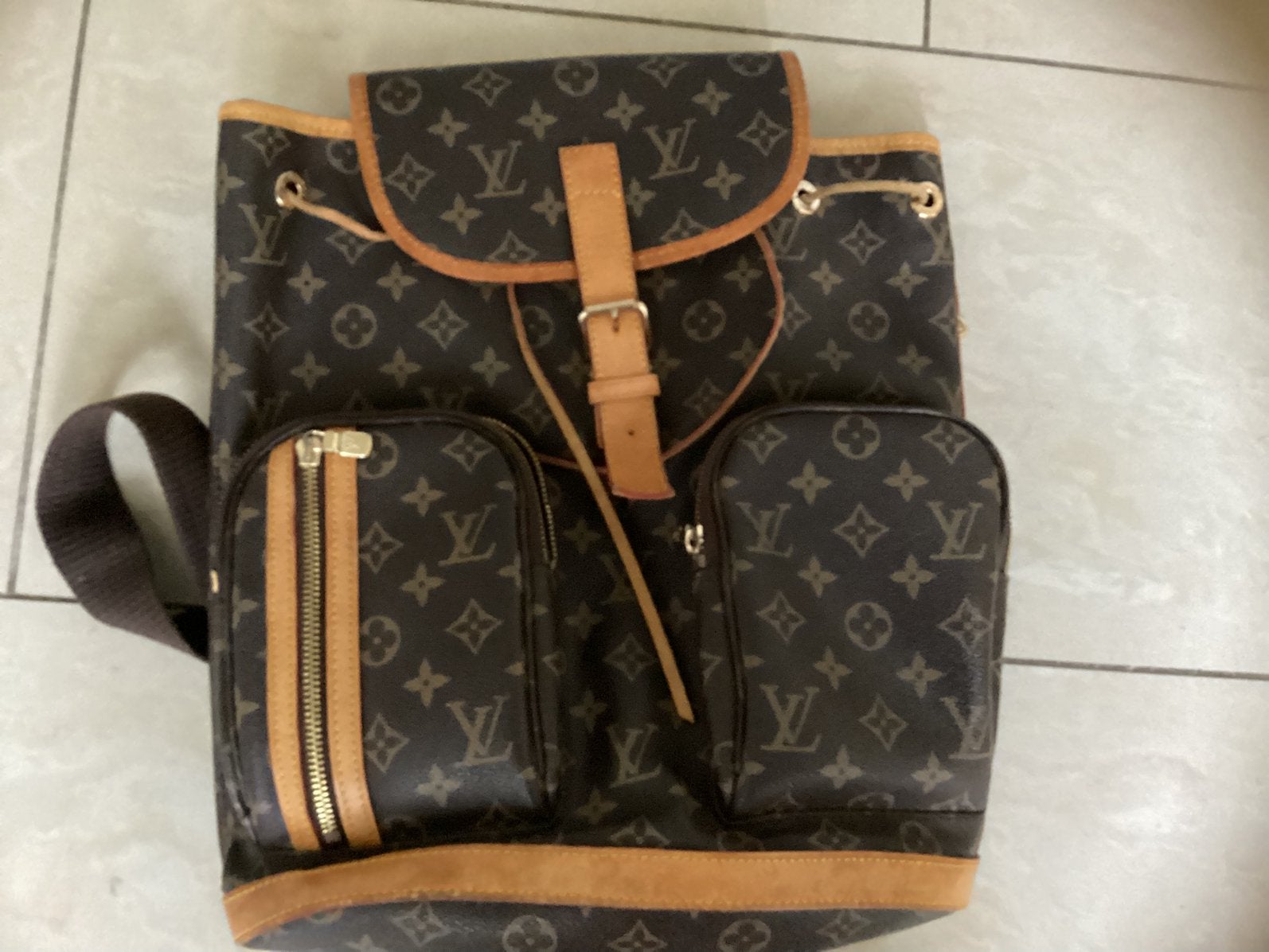 Orginele Louis Vuitton Basphore rugtas, Ophalen, Zo goed als nieuw, Bruin, Overige typen
