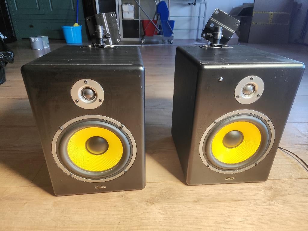 Set actieve speakers, Audio, Tv en Foto, Luidsprekers, Zo goed als nieuw, 120 watt of meer, Front, Rear of Stereo speakers, Ophalen