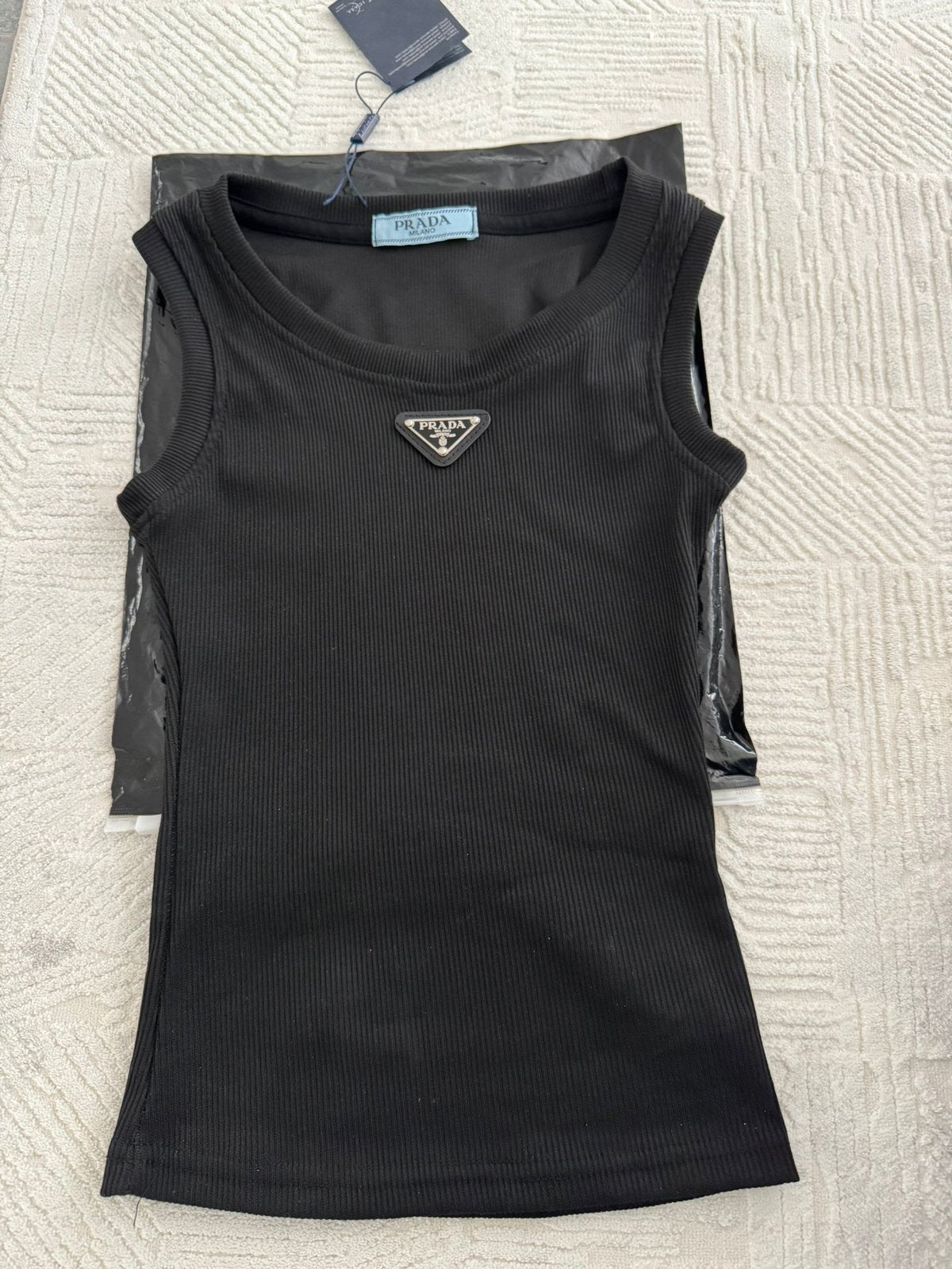 Prada topje dames – ribstof Prada logo, Zwart, Nieuw, Ophalen of Verzenden, Fitness of Aerobics