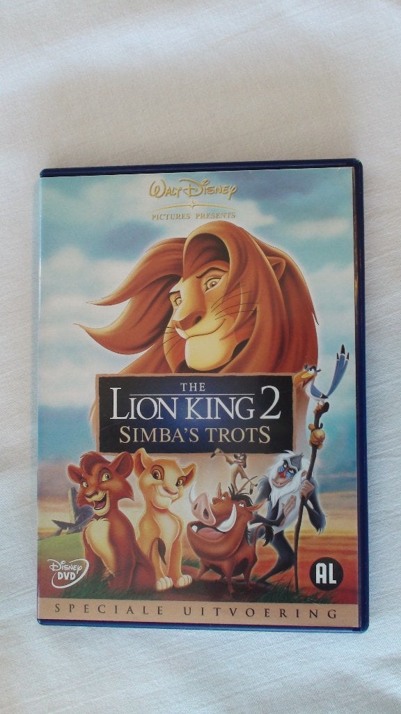 Walt Disney The Lion King 2 Simba's Trots, Animatie, Alle leeftijden, Ophalen of Verzenden, Zo goed als nieuw