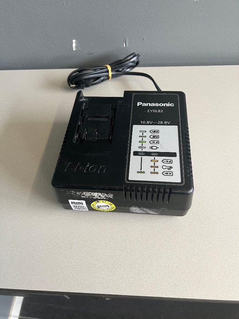 Panasonic EY0L82 snellader, accu's oplader, Ophalen of Verzenden, Overige typen