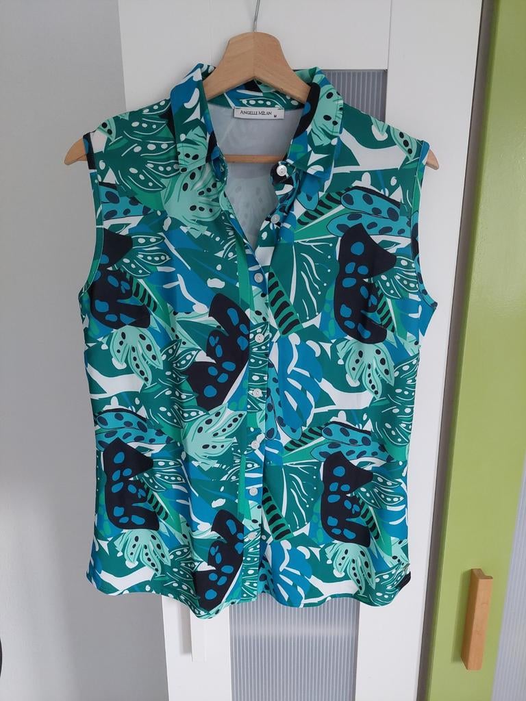 Mouwloos shirt met kraag, maat M, Maat 38/40 (M), Nieuw, Ophalen of Verzenden, ANGELLE MILAN