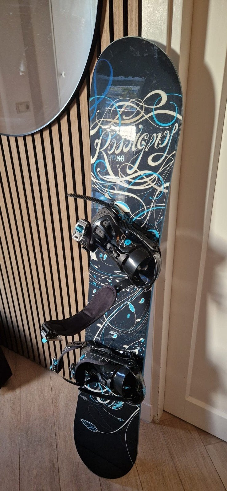 Snowboard Rossignol 146 cm + Salomon snowboardschoenen, Sport en Fitness, Ophalen, Gebruikt, Board