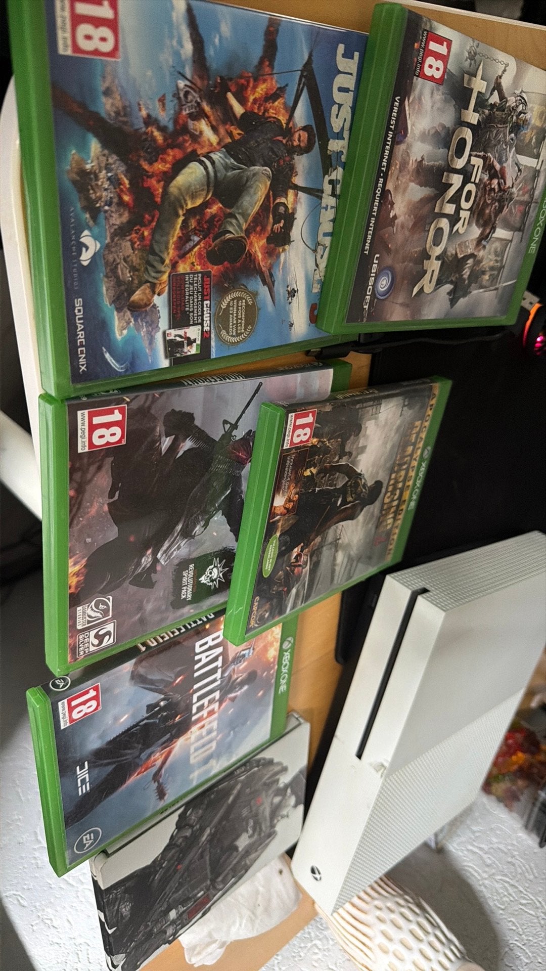 Xbox one S, Spelcomputers en Games, Spelcomputers | Xbox One, Ophalen, Zo goed als nieuw, 500 GB, Zonder controller
