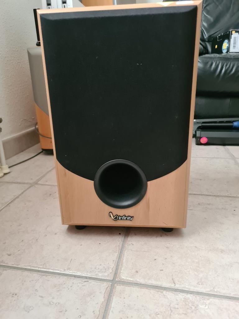infinity alpha junior actieve subwoofer, Audio, Tv en Foto, Luidsprekers, Overige merken, Subwoofer, Ophalen of Verzenden, Zo goed als nieuw