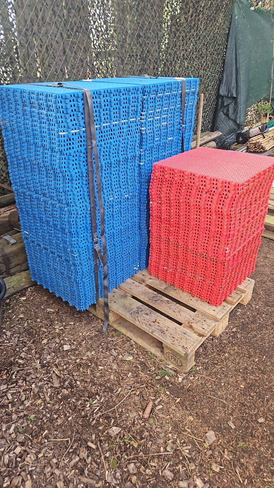 Voortent kunststof kliktegels 50x50x2 koppelbaar, Ophalen