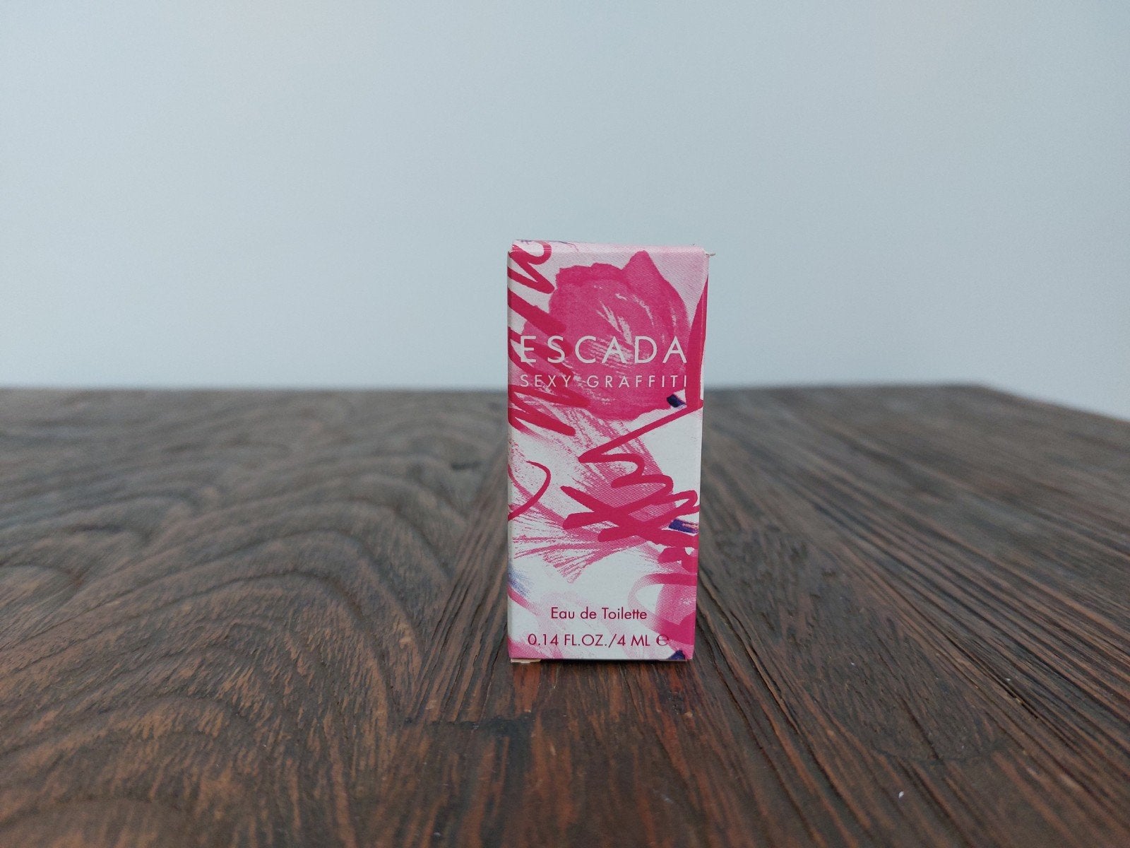 Escada Sexy Graffiti Eau de Toilette 4ml - Vintage 2002, Verzenden, Nieuw, Miniatuur, Gevuld