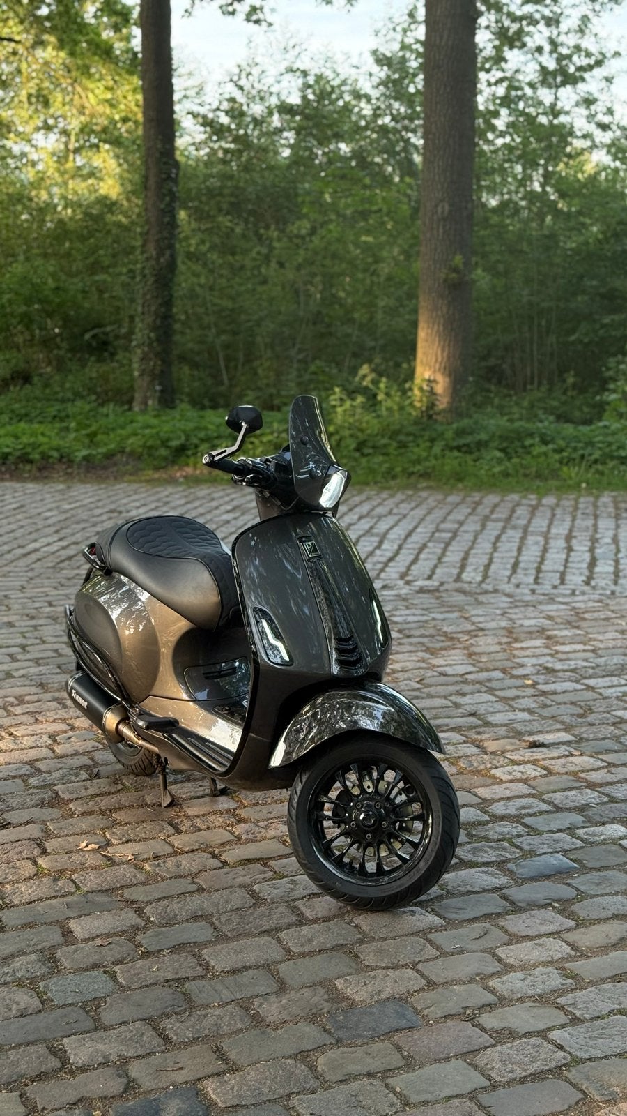 Vespa Sprint Porsche Agaath Grijs Custom - 50cc -, Ophalen, Overige modellen, Maximaal 45 km/u, Zo goed als nieuw