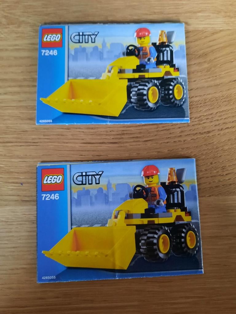 LEGO City 7246 Mini Graafmachine Instructieboekjes (2x), Kinderen en Baby's, Speelgoed | Duplo en Lego, Lego, Accessoire, Ophalen of Verzenden