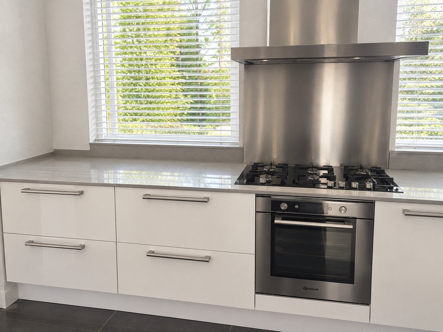 Mooie keuken met Bauknecht apparatuur - 4.65m
