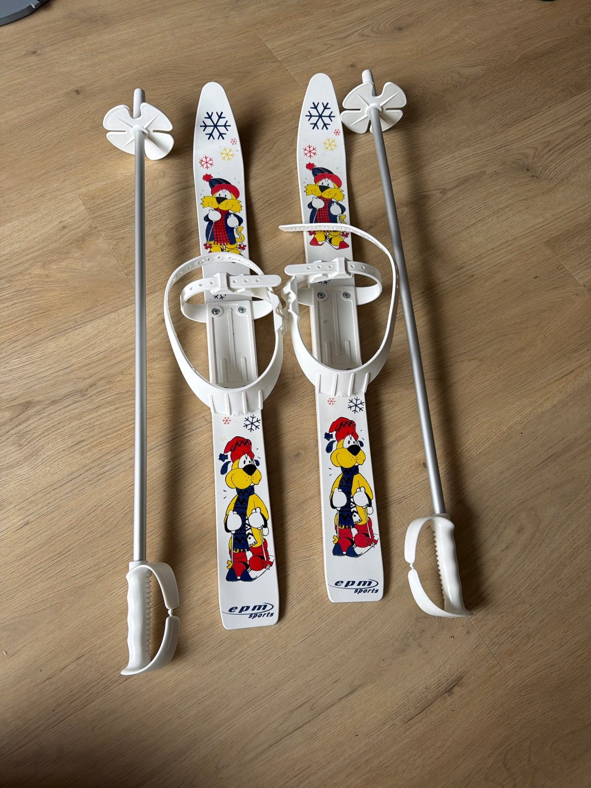 EPM Sports Kinderski's met stokken - Zo goed als nieuw, Sport en Fitness, Skiën en Langlaufen, Zo goed als nieuw, Skiën, Minder dan 100 cm