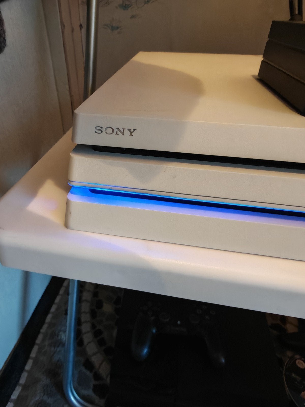 PS4 Pro - RUILEN - Glacier White, Ophalen, Zo goed als nieuw, 1 TB, Met 1 controller
