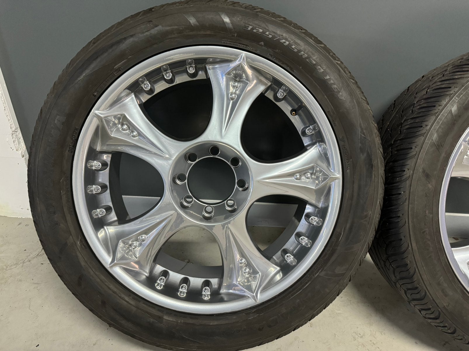 Hummer H2 chrome 24 inch velgen 325/45/24, Auto-onderdelen, Banden en Velgen, Ophalen of Verzenden, Zomerbanden, Banden en Velgen