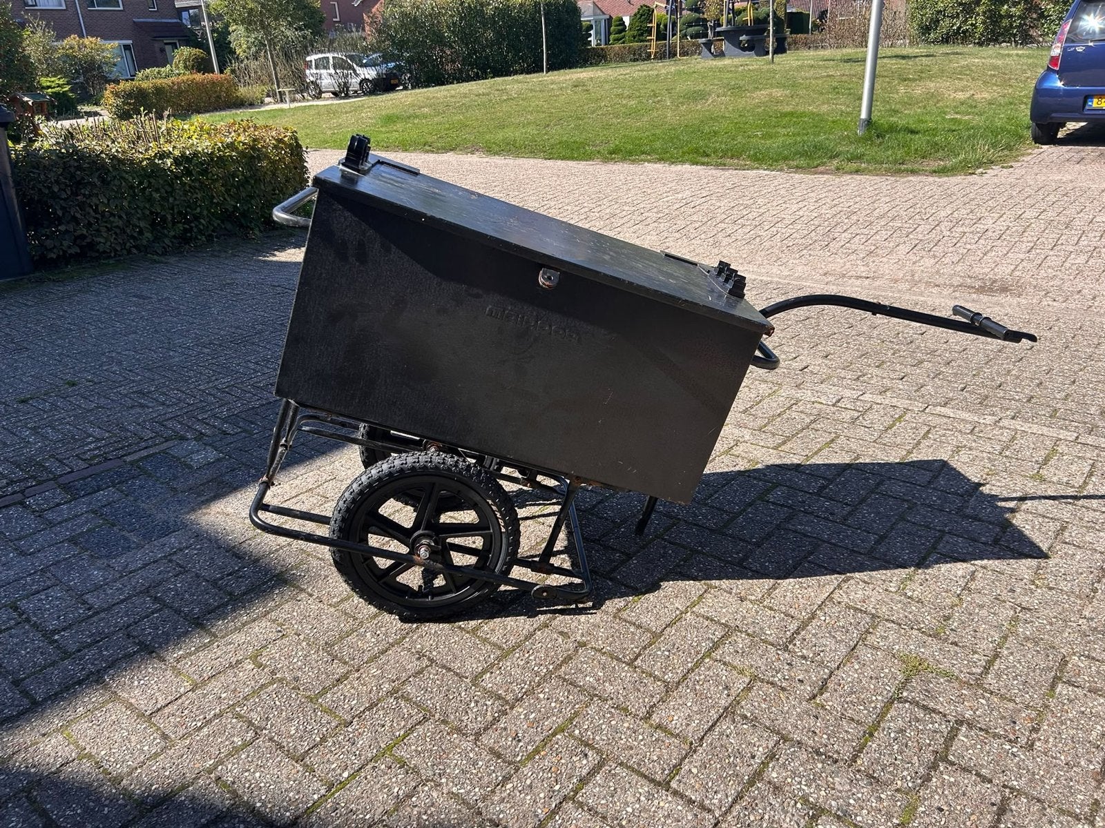 Stevige fietskar/aanhanger met opbergkist (viskar), Ophalen, Gebruikt